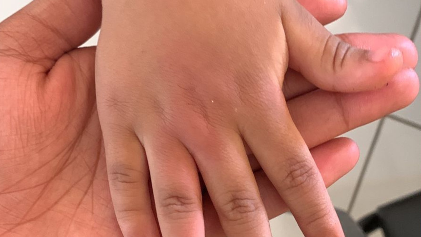 Pais denunciam agressão a criança de cinco anos em escola de Teresina; 'errou uma palavra', diz mãe em vídeo