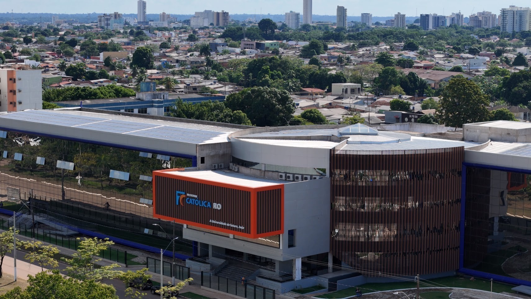 Católica de Rondônia anuncia Vestibular 2025.1 com novos cursos na área da Saúde