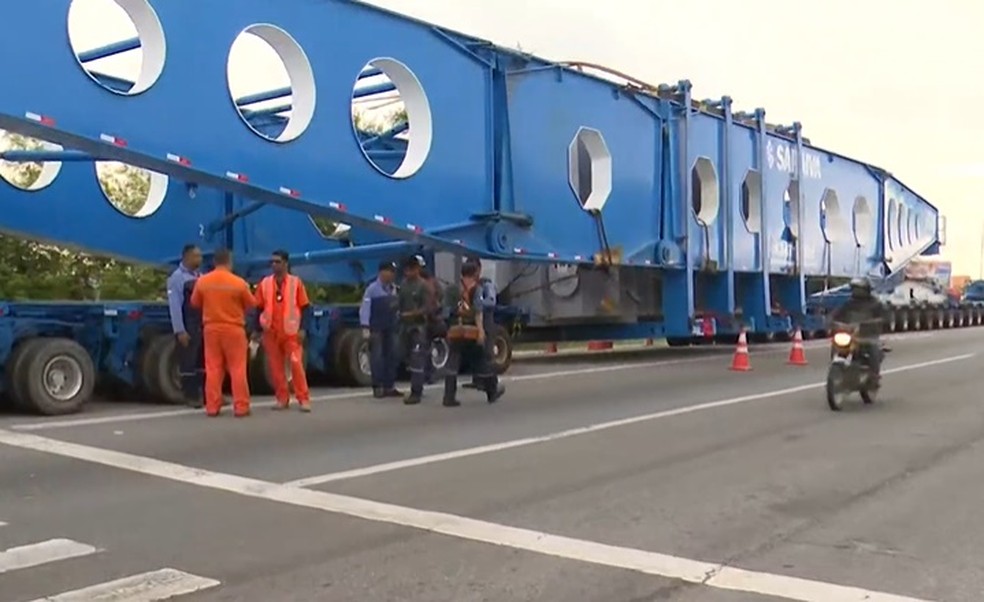 Transformador de 250 toneladas foi para parque eólico  — Foto: Reprodução/TV Paraíba