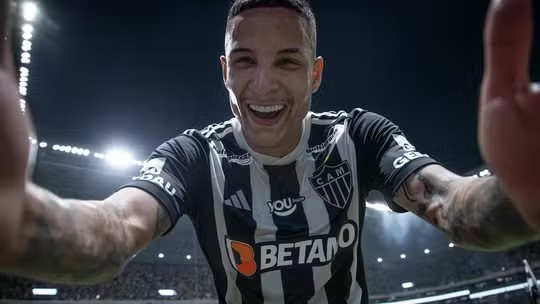 Casa do jogador Guilherme Arana é invadida por criminosos em Belo Horizonte