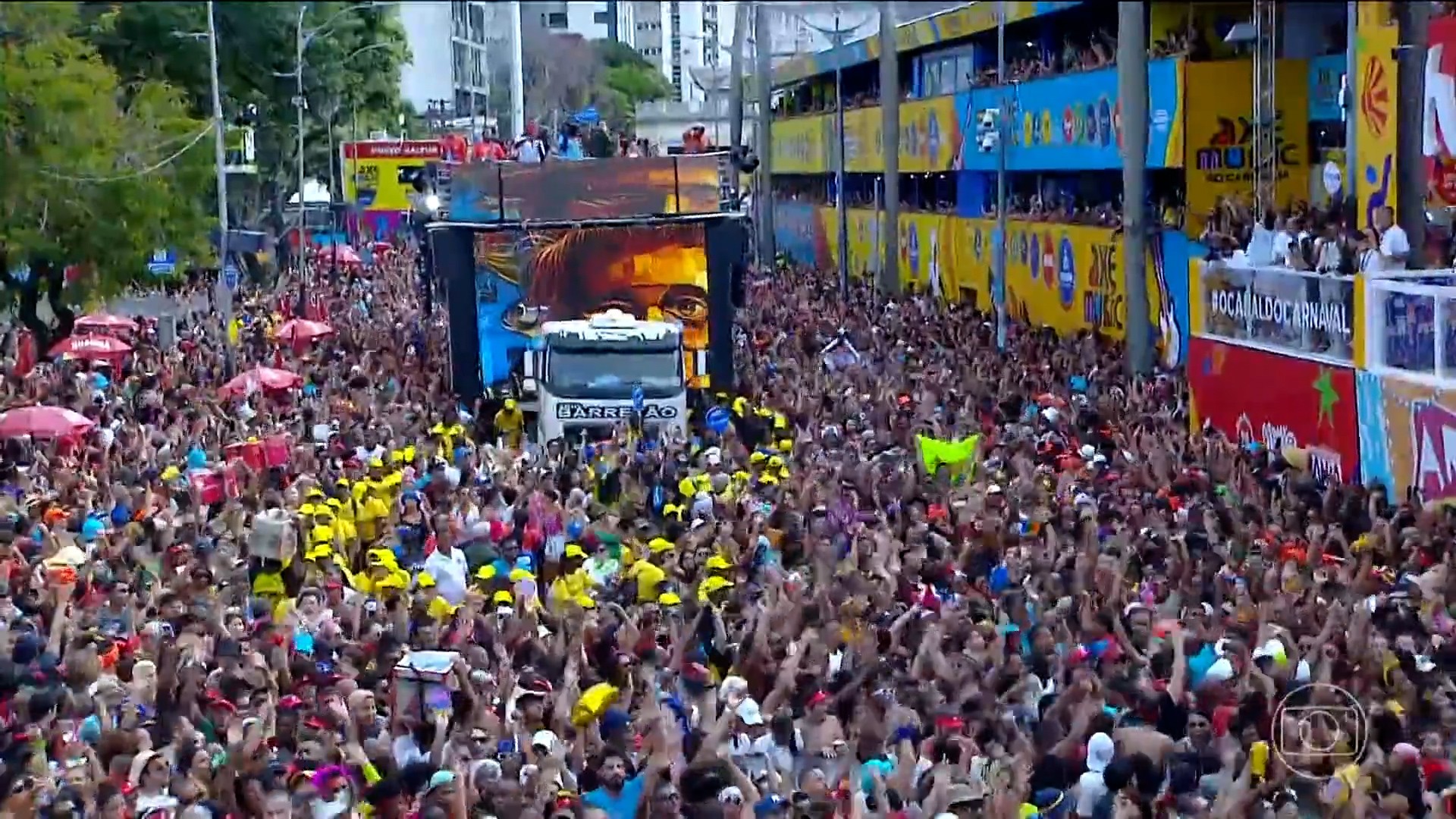 Salvador entra para o livro dos recordes como o maior carnaval de trio elétrico do mundo