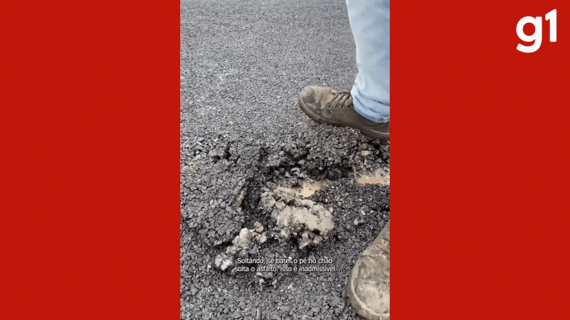 VÍDEO: asfalto entregue há 2 semanas se solta em estrada de MT