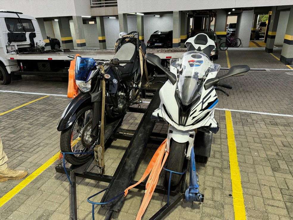 Influenciadores digitais são presos suspeitos de realizar “graus” em motocicletas no Piauí — Foto: Divulgação/SSP-PI