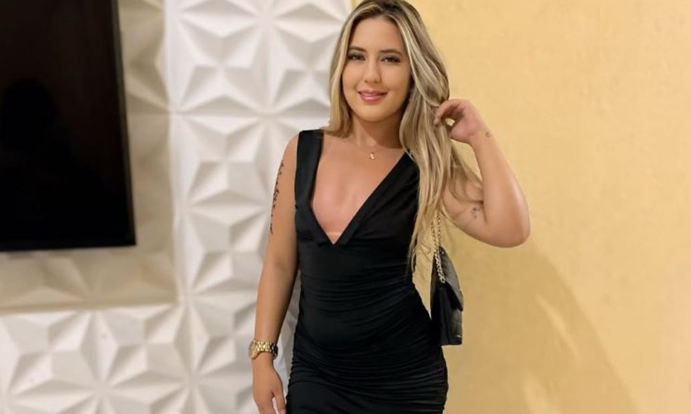 Nayra Gabrielly Oliveira Feitosa foi presa ao tentar entrar com drogas em um presídio em Itaitinga, na Região Metropolitana de Fortaleza. — Foto: Instagram/ Reprodução