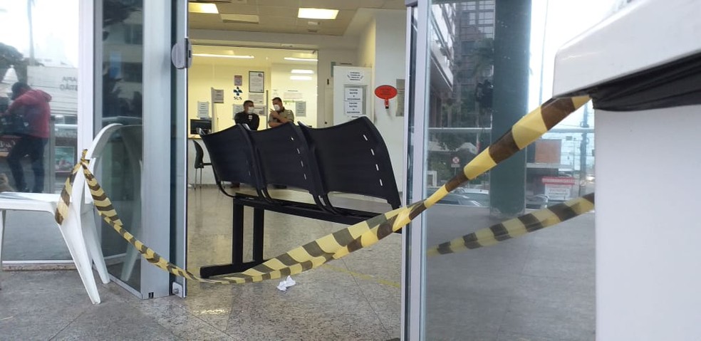 Emergência do Hospital Celso Ramos, em Florianópolis, é interditada após princípio de incêndio | Santa Catarina | G1