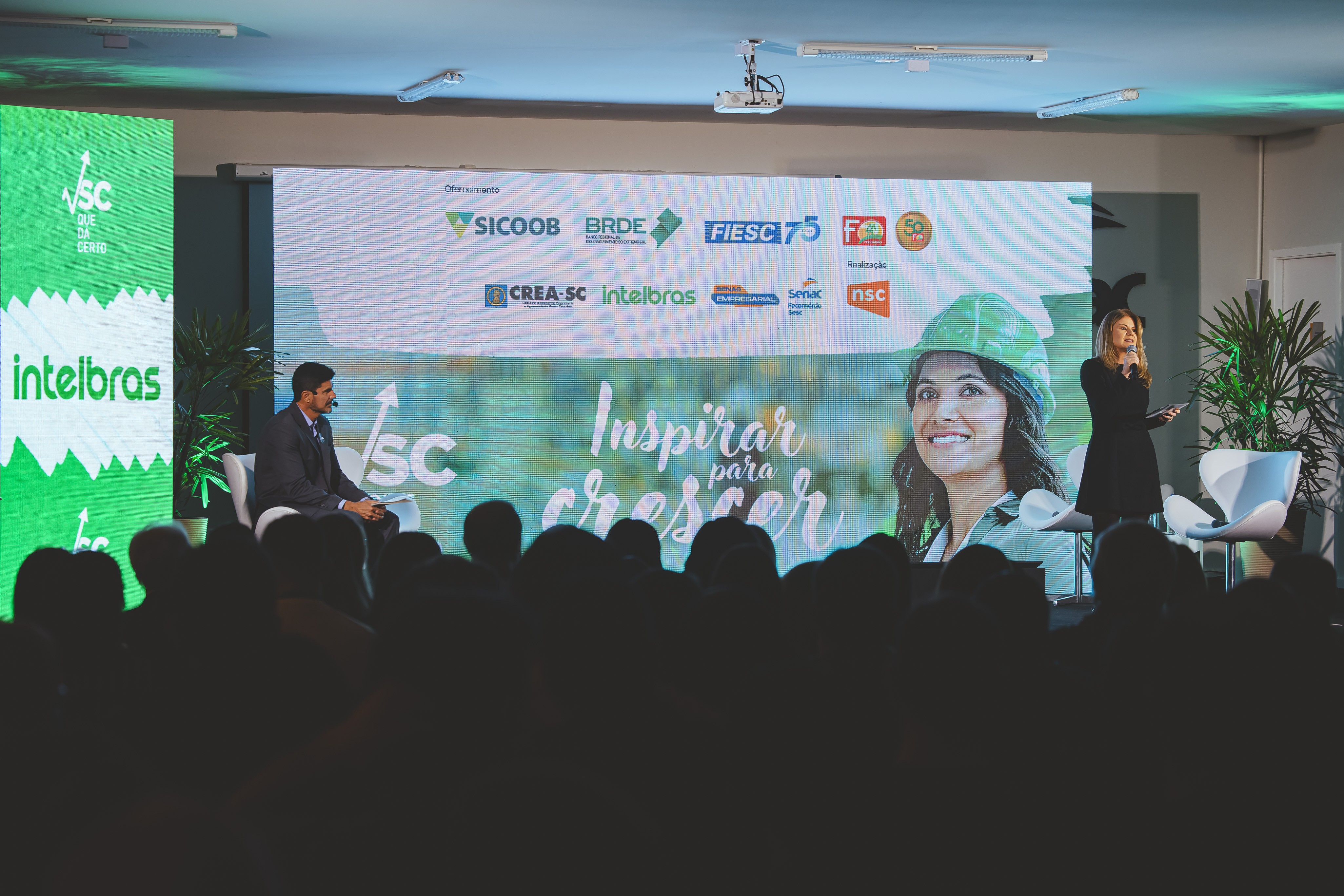 Experiência, inspiração e ousadia: os relatos que marcaram o público no SC Que Dá Certo em Tubarão 