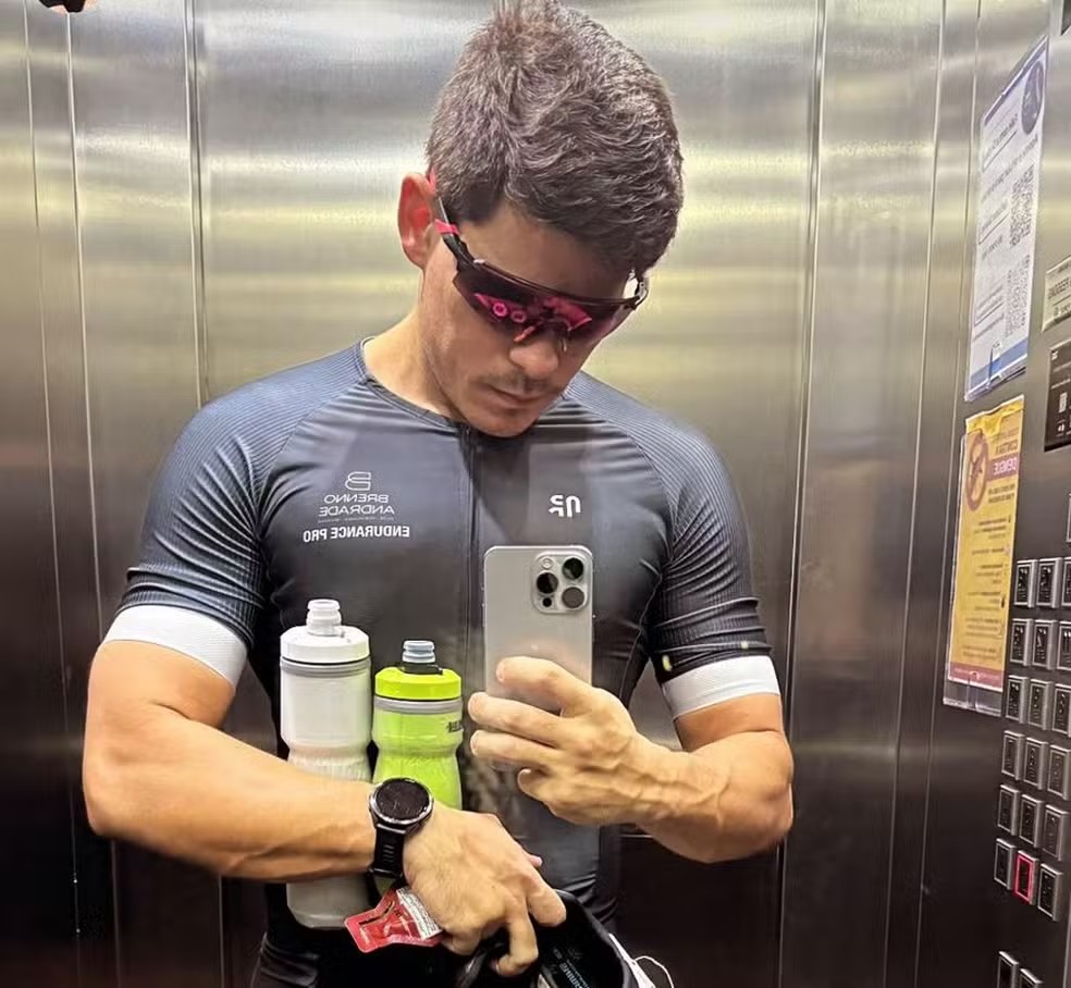 Médico fica gravemente ferido em colisão de bicicleta com caminhão na Zona Leste de Teresina
