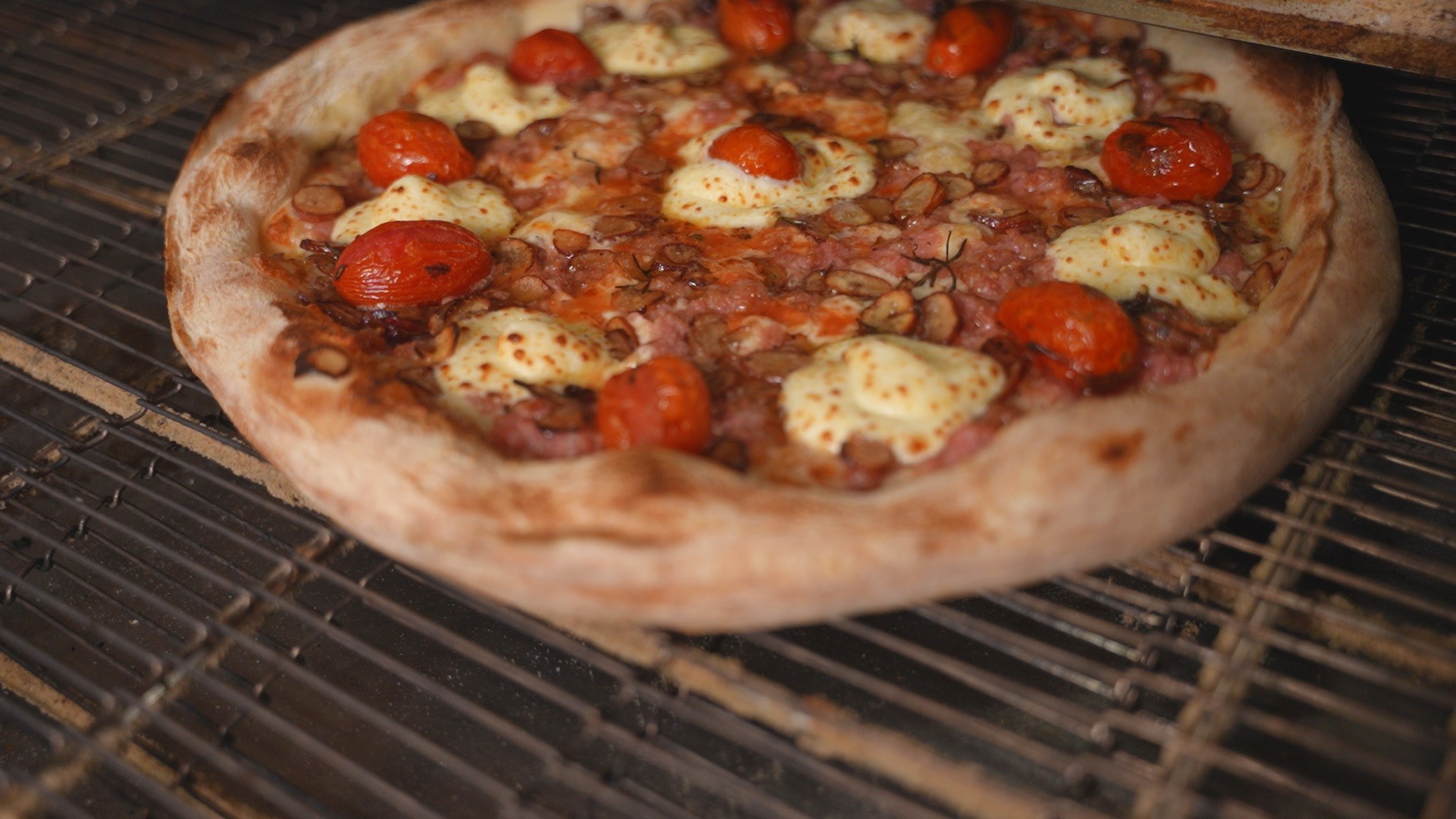 Pizza de pinhão e linguiça Blumenau: aprenda receita que pode ser opção em época junina