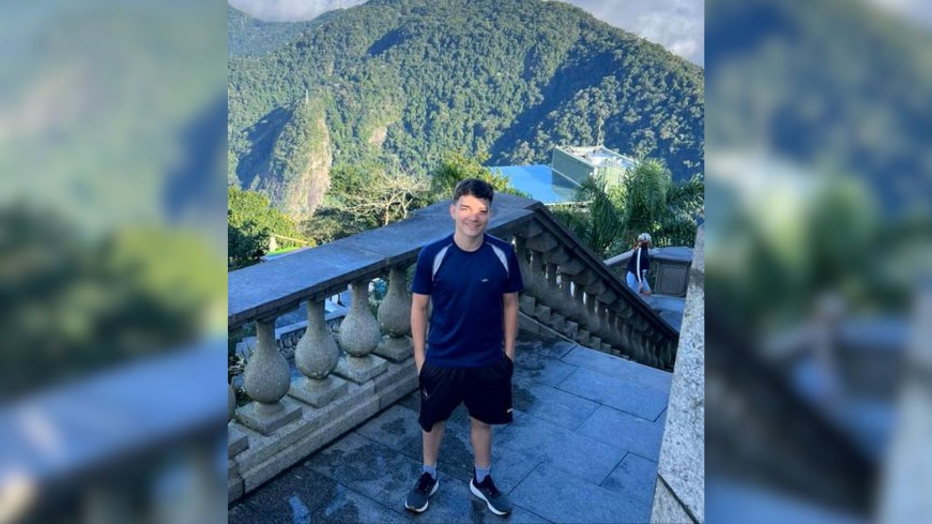 Amigo de adolescente que desapareceu ao ser arrastado por onda no mar de Copacabana diz que tentou salvar garoto