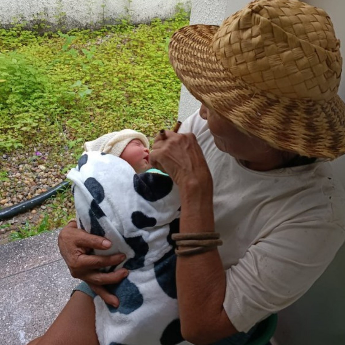 Povo Akuntsú comemora nascimento do primeiro bebê em 30 anos