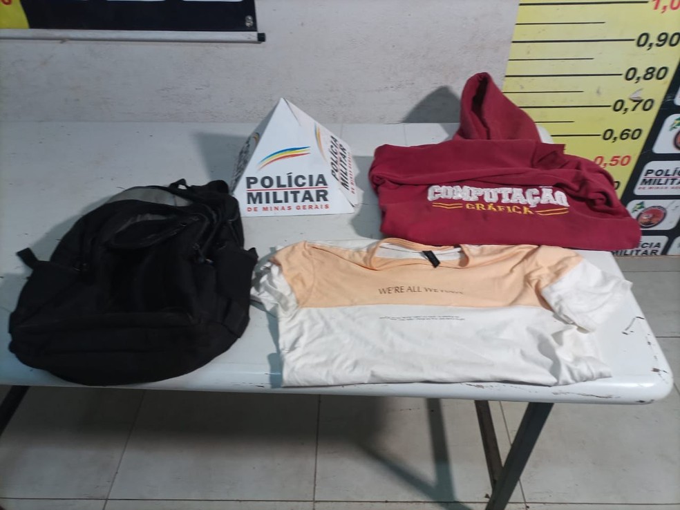 Itens roubados pelo suspeito — Foto: Polícia Militar