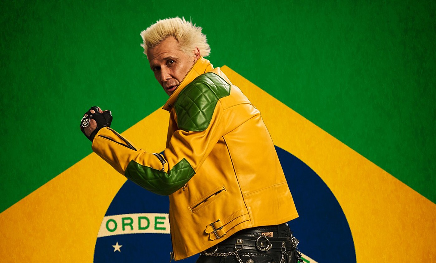 Supla veste camisa da Seleção e entra em campo com ‘Champs!’, rock para a Copa com bossa na batida hardcore