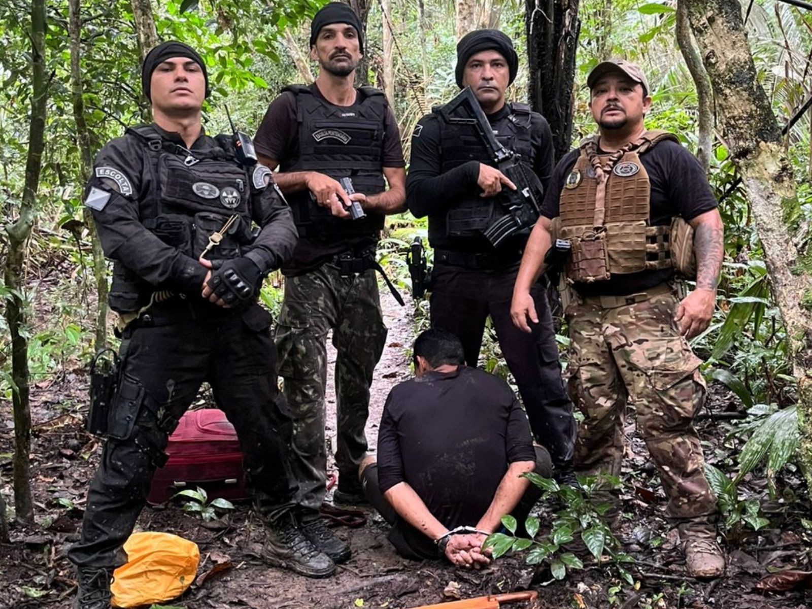 Condenado por matar agente socioeducativo é recapturado após romper tornozeleira eletrônica no AC