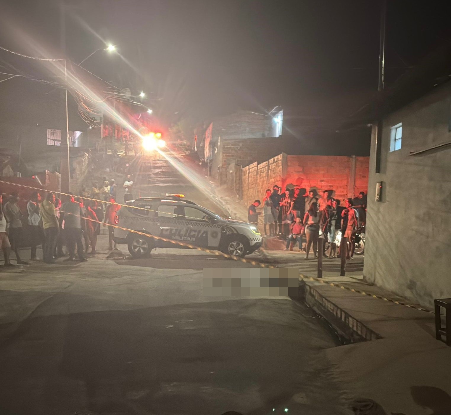 Barbeiro e cliente são assassinados a tiros em barbearia na Zona Norte de Teresina