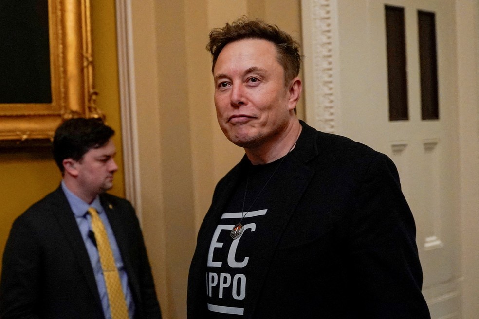 Elon Musk participa de um almoço no Capitólio em Washington, DC, em 5 de março de 2025 — Foto: REUTERS/Kent Nishimura