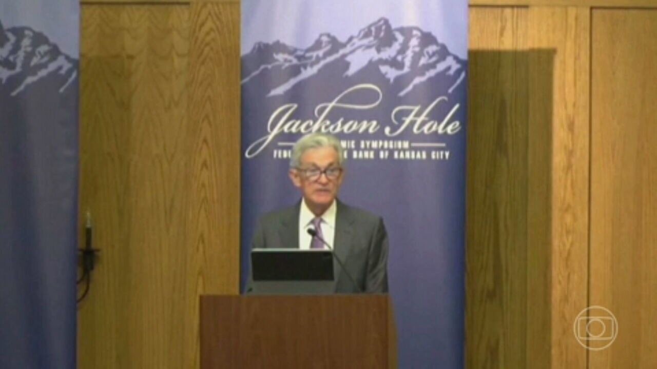 Ibovespa tem melhor mês desde novembro, mas dólar não segue o entusiasmo; entenda por quê