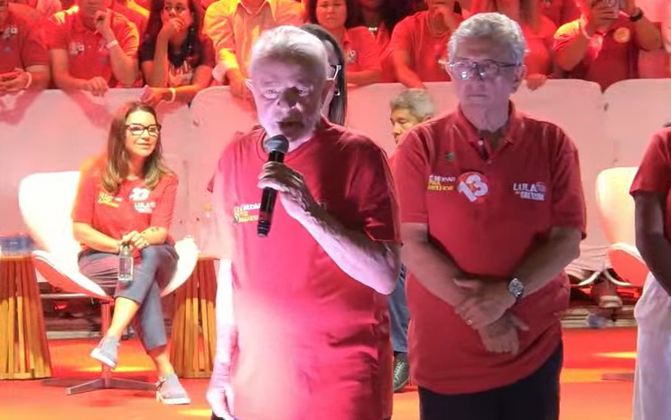 Em evento de campanha na Bahia, Lula diz que 'ninguém foi mais de esquerda do que Jesus Cristo'