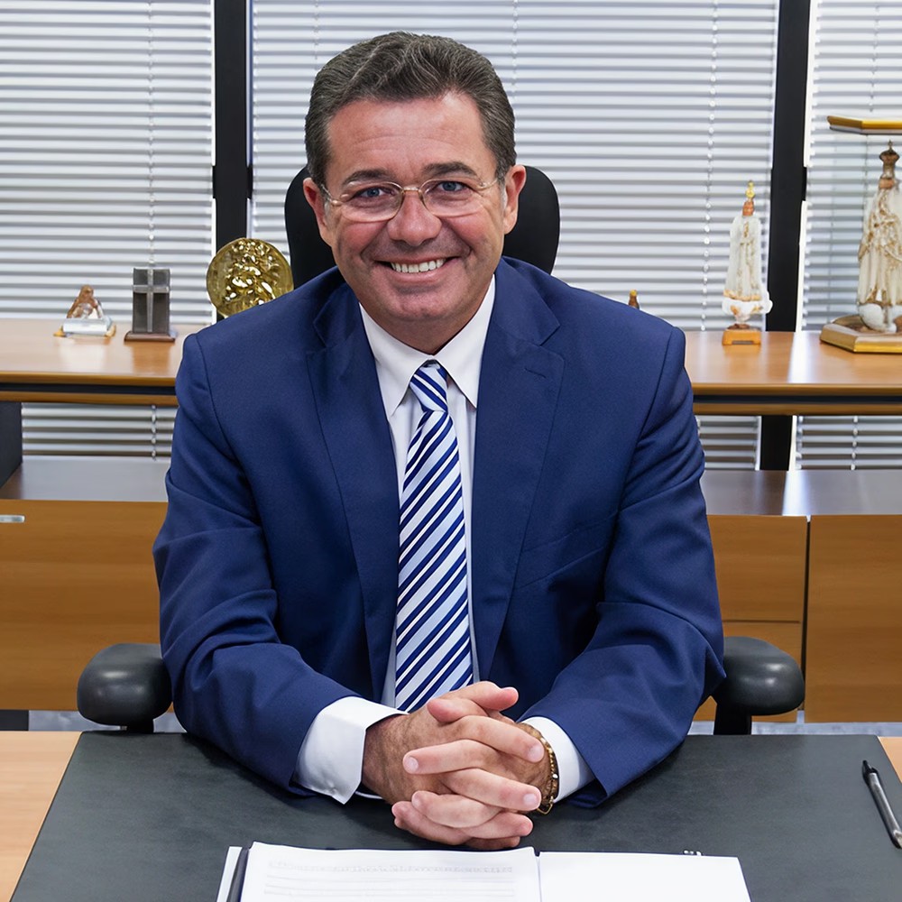 Presidente do TCU cria gratificação que permite remuneração de servidores ultrapassar o teto constitucional