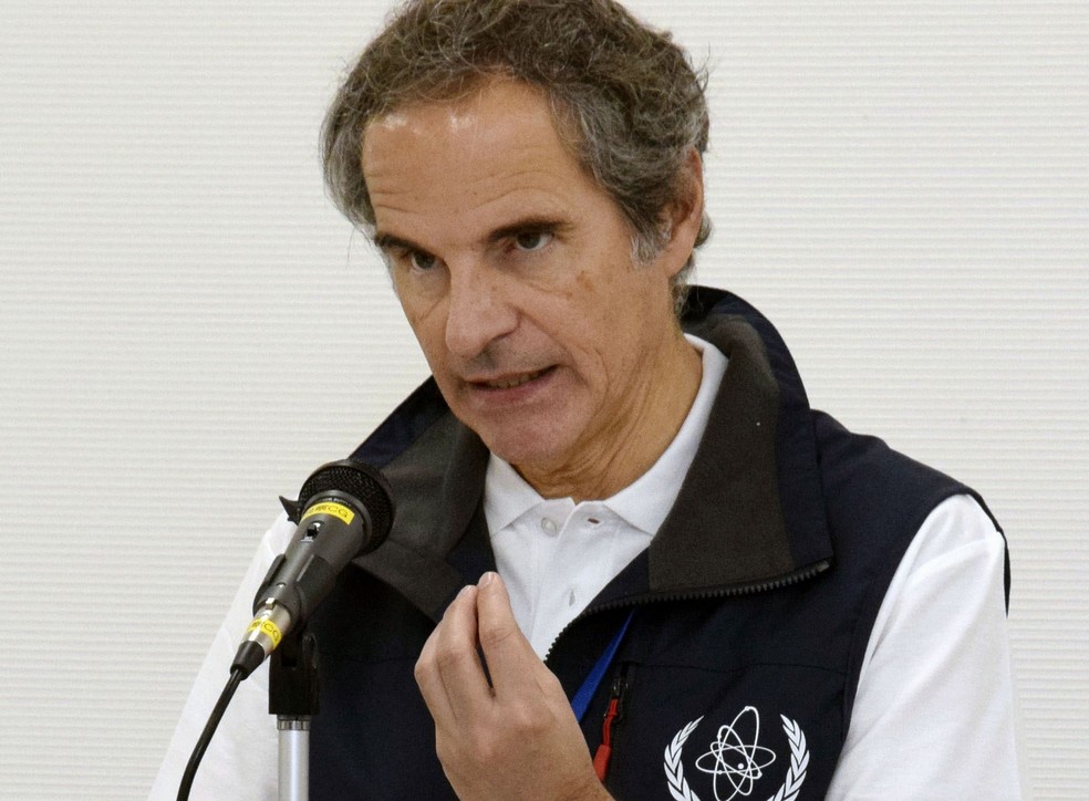 O diretor-geral da Agência Internacional de Energia Atômica, Rafael Grossi, discursa durante uma coletiva de imprensa na usina nuclear de Fukushima Daiichi, em Okuma, província de Fukushima, Japão, na quarta-feira, 24 de junho de 2026. — Foto: Kyodo News via AP