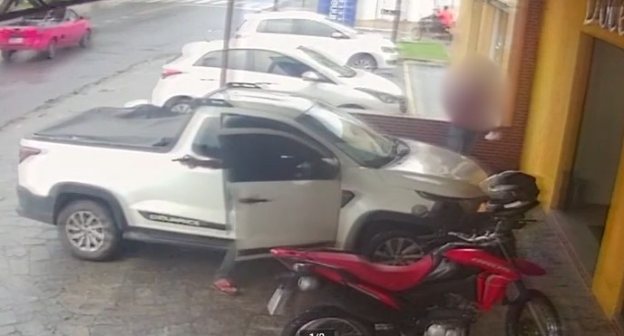 Assalto a carro com mercadorias em padaria de João Pessoa