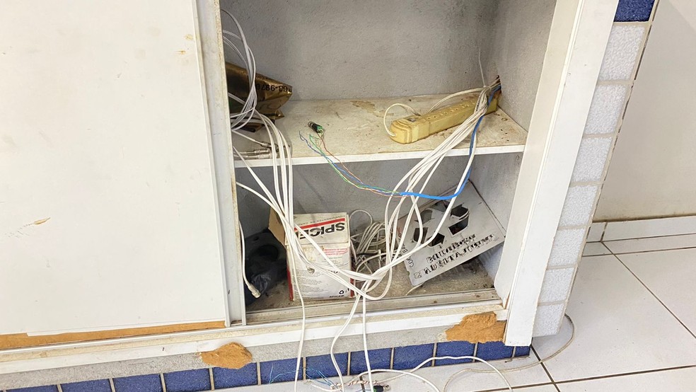 Empresa de entulho em Natal &eacute; alvo de arrombamento &mdash; Foto: Francielly Medeiros / Inter TV Cabugi
