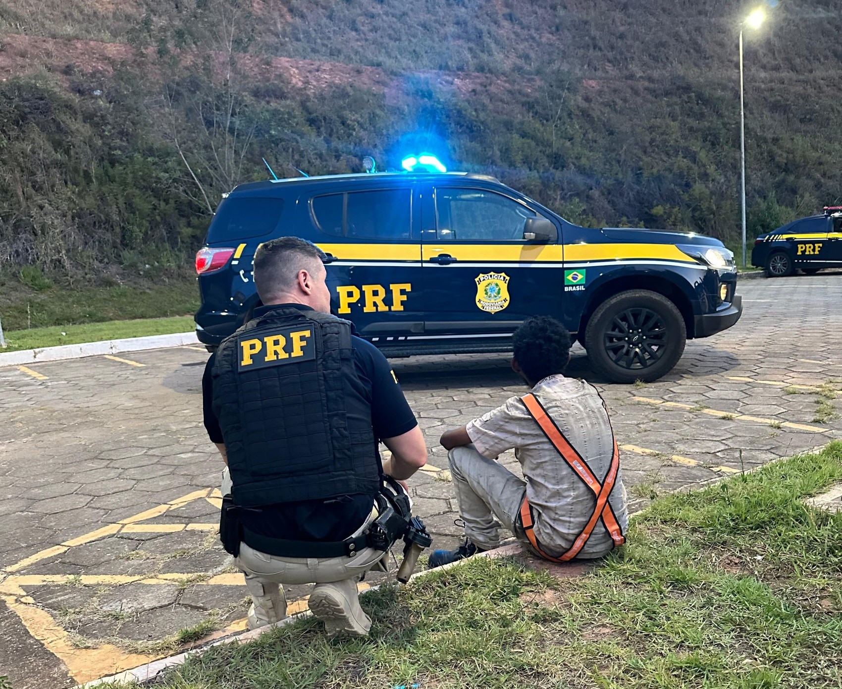 Adolescente desaparecido em Goiás é encontrado na Fernão Dias, no Sul de Minas