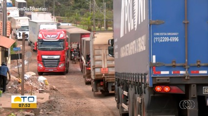 Moradores sofrem com impactos após queda da ponte JK