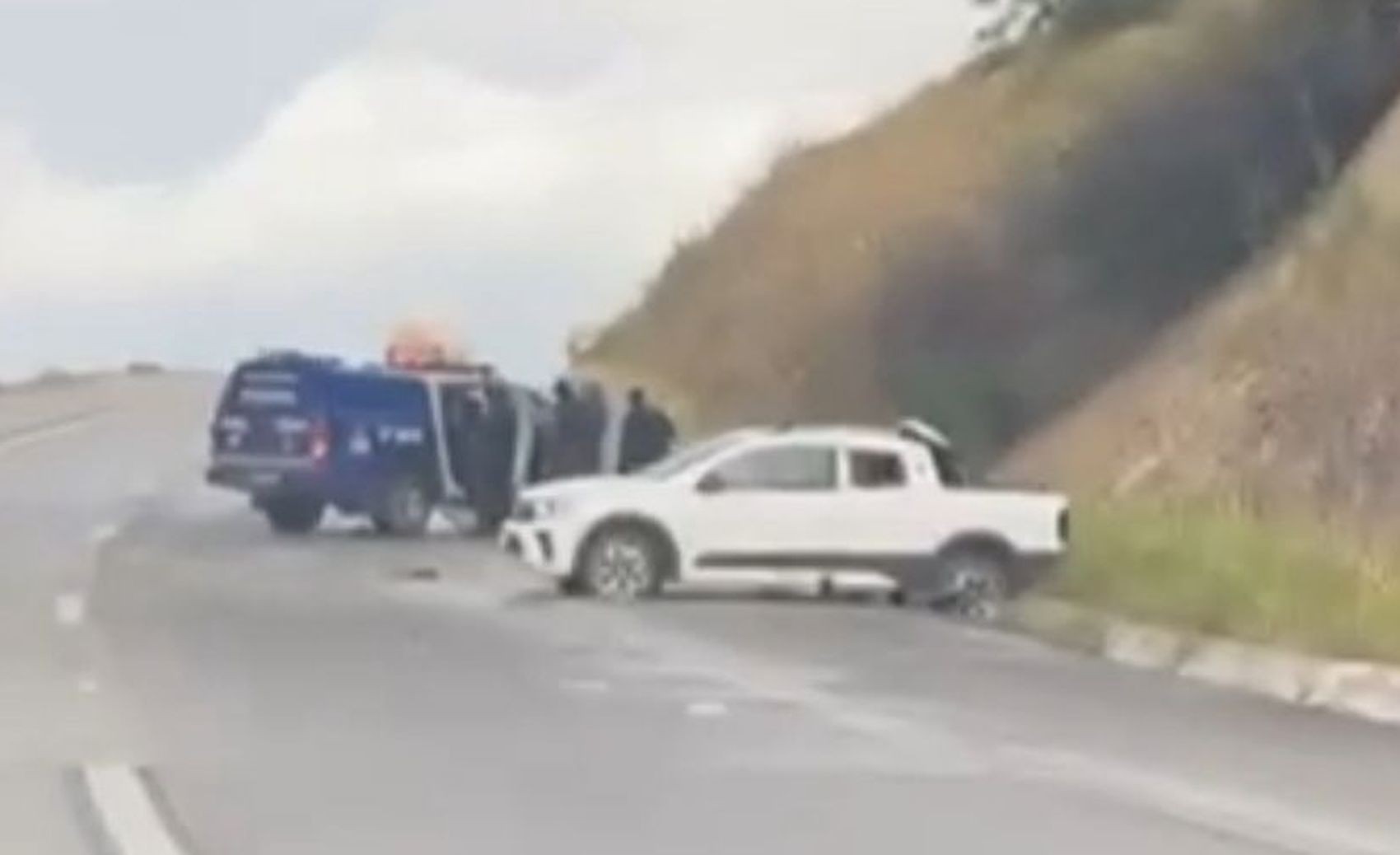 Três suspeitos morrem e um militar é baleado durante operação policial em  Propriá