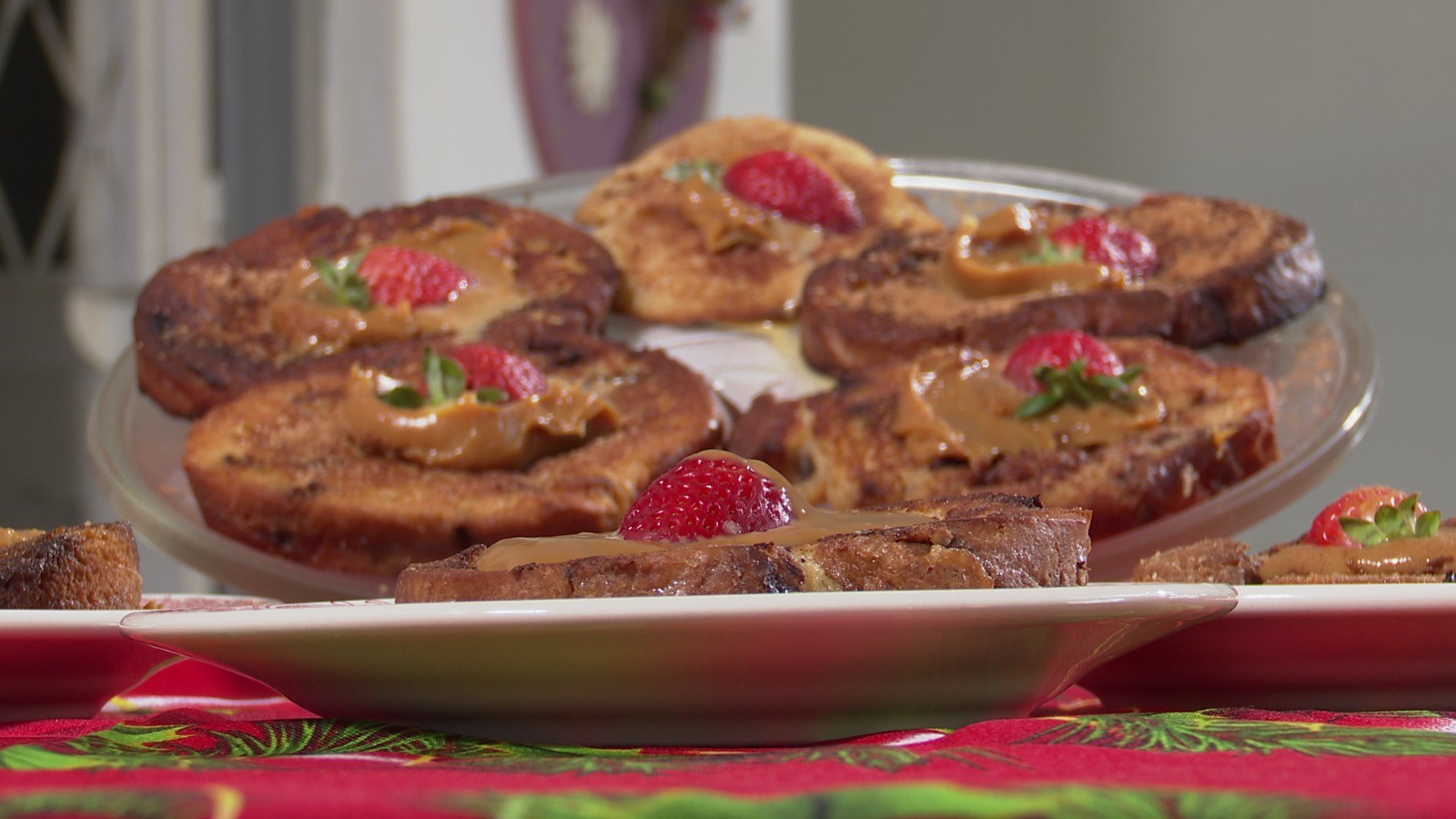 Aprenda a fazer rabanada de panetone com doce de leite no Chef JPB 