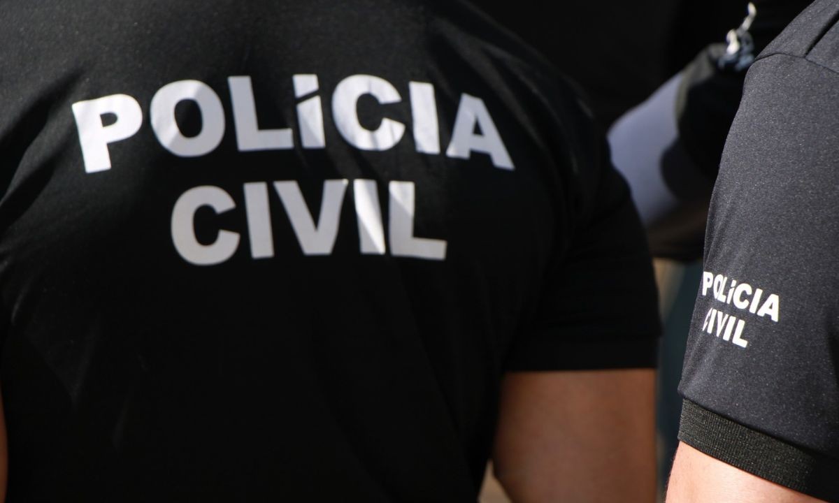 Homem é preso suspeito de sequestrar e torturar ex-companheira na Bahia; vítima e filha de seis meses foram mantidas em cárcere privado