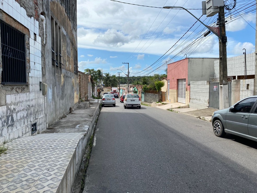 Rua Poti Cavalcante, em São Gonçalo do Amarante, na Grande Natal, onde ocorreu o crime — Foto: Pedro Trindade/Inter TV Cabugi