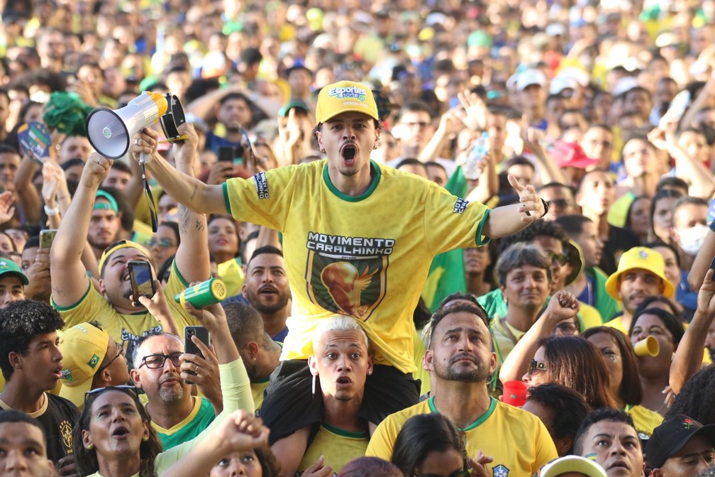 Brasil x Sérvia: camisa amarela toma as ruas do país na estreia da seleção  no Catar; FOTOS, Copa do Catar