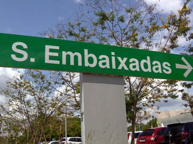 Sob restrição, Bolsonaro não pode se aproximar de embaixadas em Brasília; saiba onde elas ficam