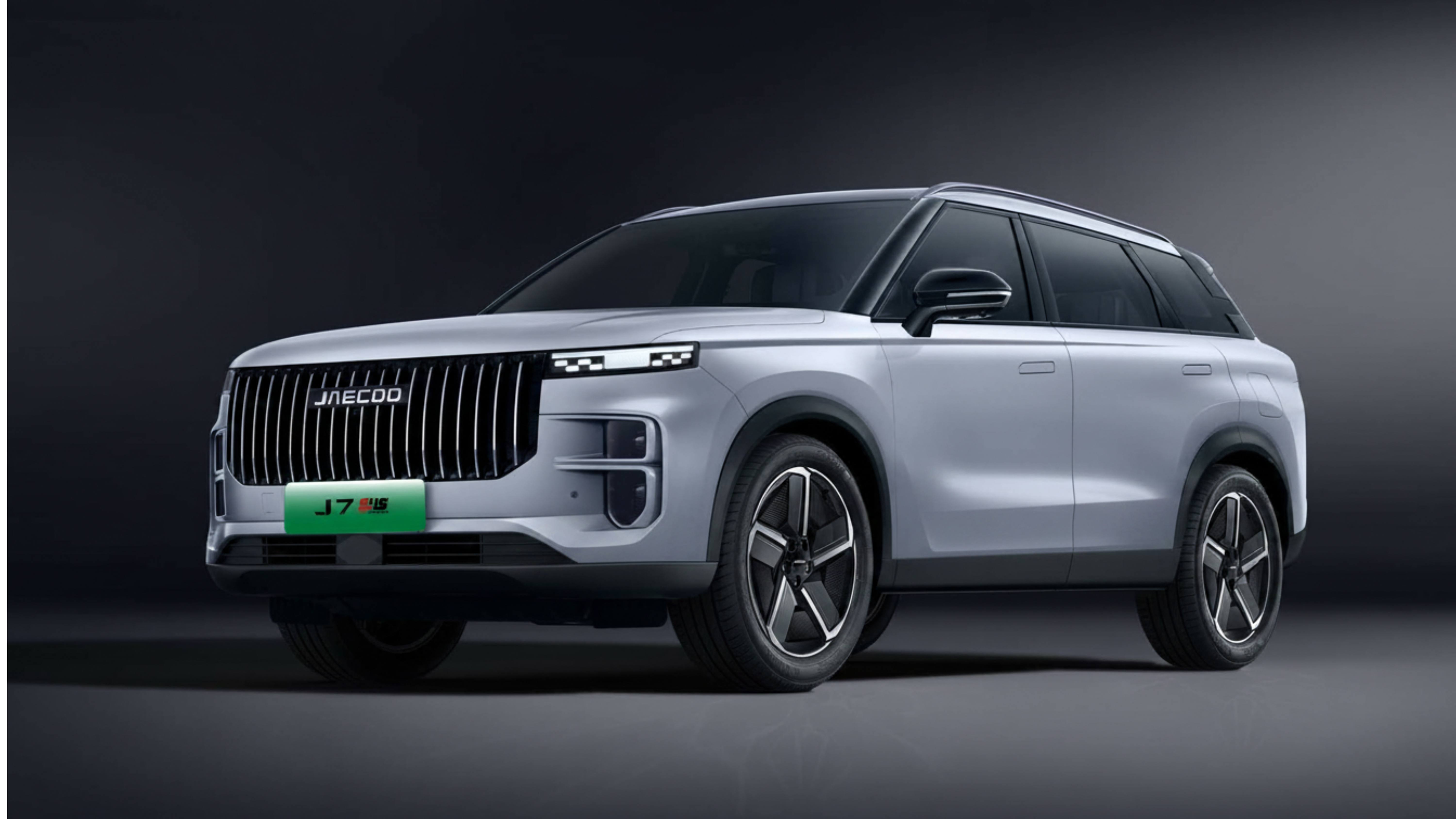 Jaecco 7 ganha versão mais barata, de R$ 179.990; SUV híbrido plug-in tem 1.200 km de autonomia