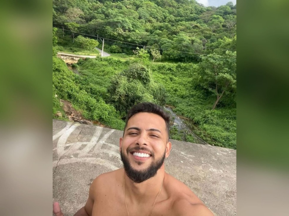Weslley da Silva Uchôa, de 25 anos, não resistiu aos ferimentos e morreu no hospital após ser baleado em Maracanaú. — Foto: Arquivo pessoal
