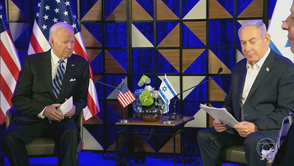 Joe Biden e Benjamin Netanyahu, em encontro em outubro de 2023.  — Foto: Jornal Nacional/ Reprodução