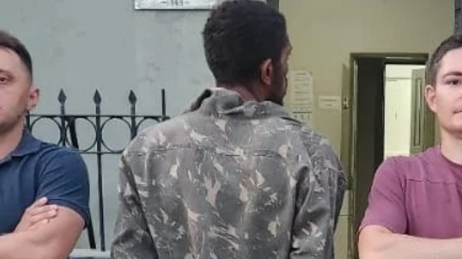 Dupla suspeita de abuso sexual contra mulher durante invasão de casa é presa no Sudoeste do Piauí