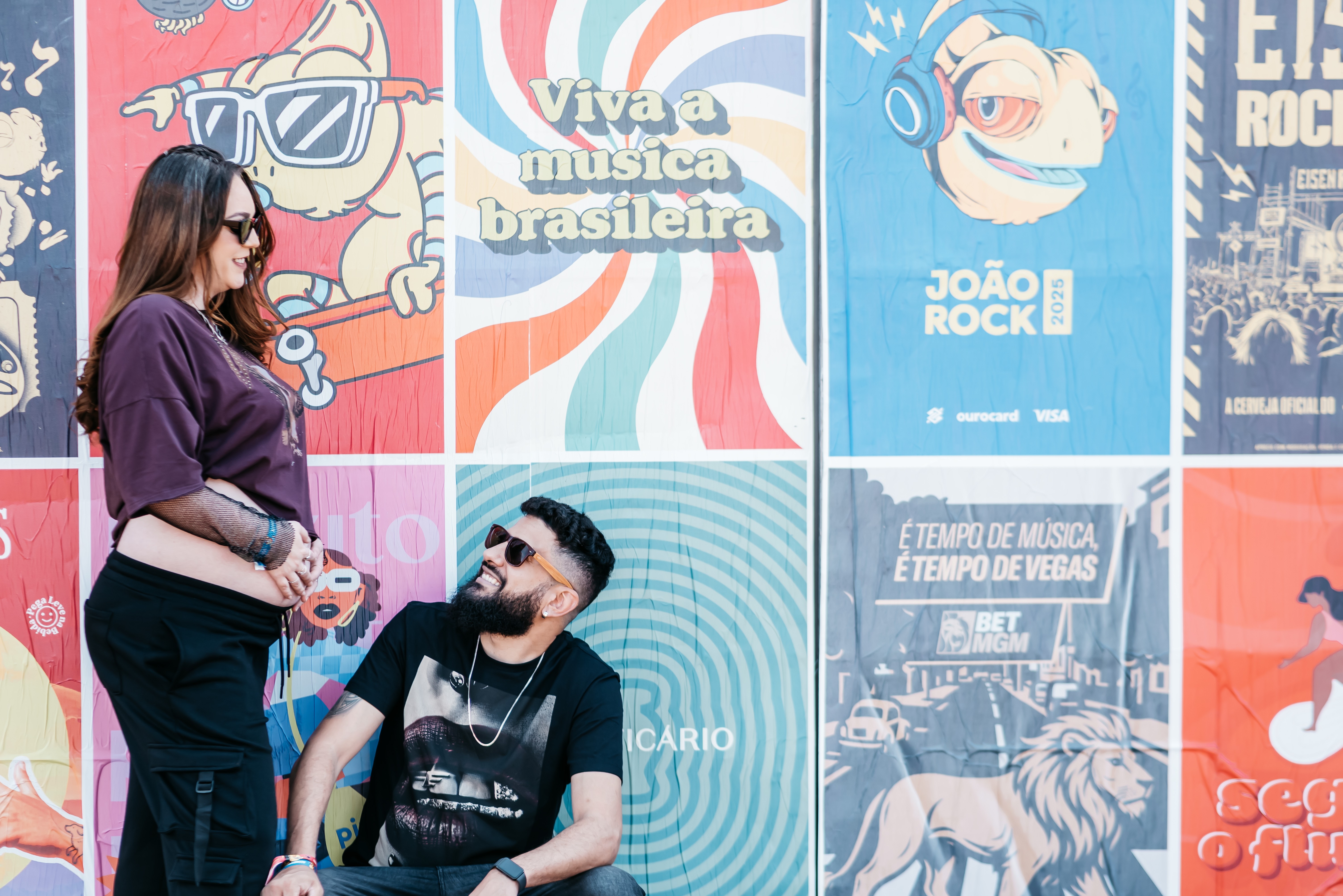 Gestante realiza ensaio fotográfico no João Rock 2025; FOTOS