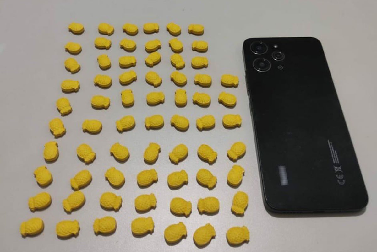 Jovem é preso em flagrante com quase 70 comprimidos de ecstasy, droga sintética com efeitos alucinógenos, em Pres. Venceslau