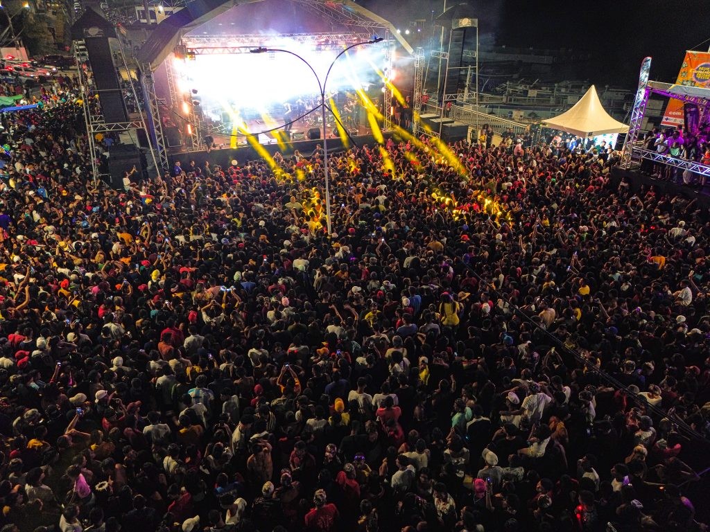 Cantora paraense Zaynara é atração do primeiro dia da programação do OrixiFolia 2025 