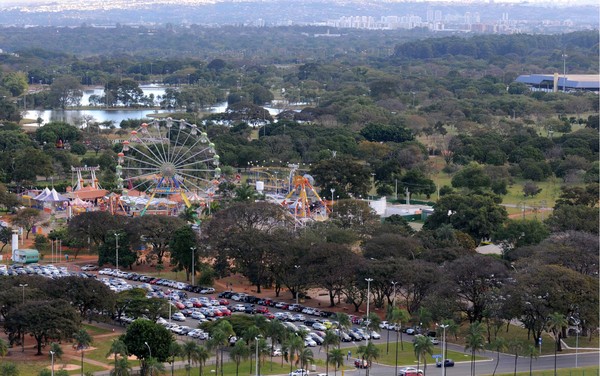 Veja o que abre e o que fecha no feriado de Páscoa em Brasília | Distrito Federal | G1