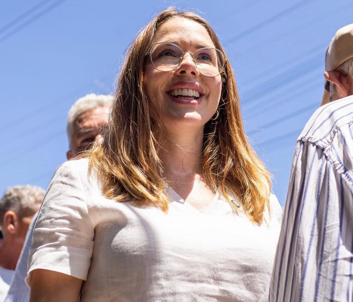MPE entra com ação contra candidatura de irmã de Hugo Motta por manutenção de vínculos públicos
