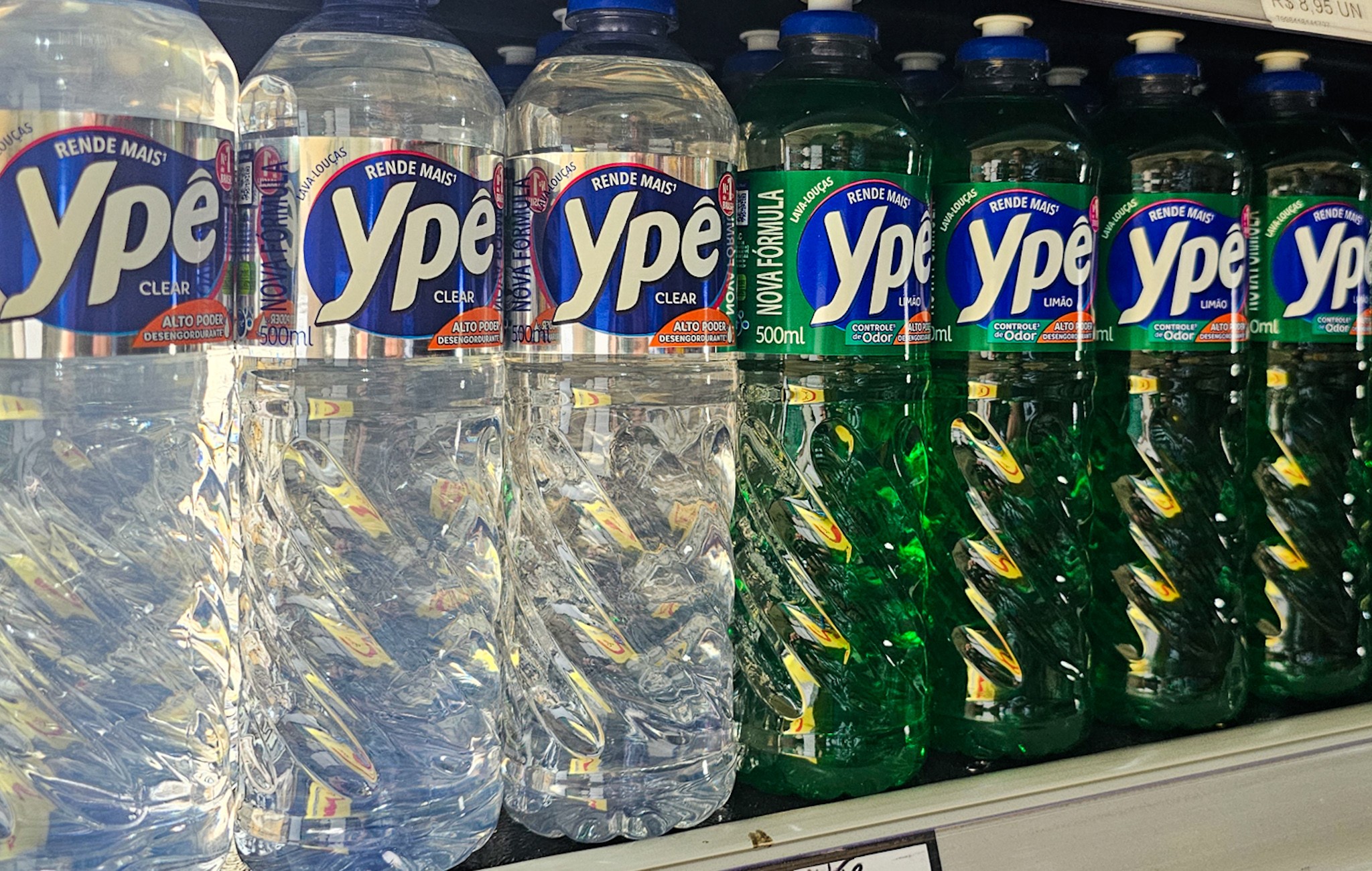 Anvisa suspende lotes de detergente Ypê por risco de contaminação; veja lista