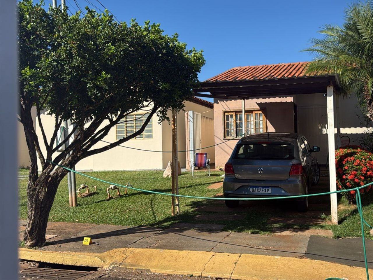 Filho esfaqueia a mãe durante surto em condomínio de Campo Grande