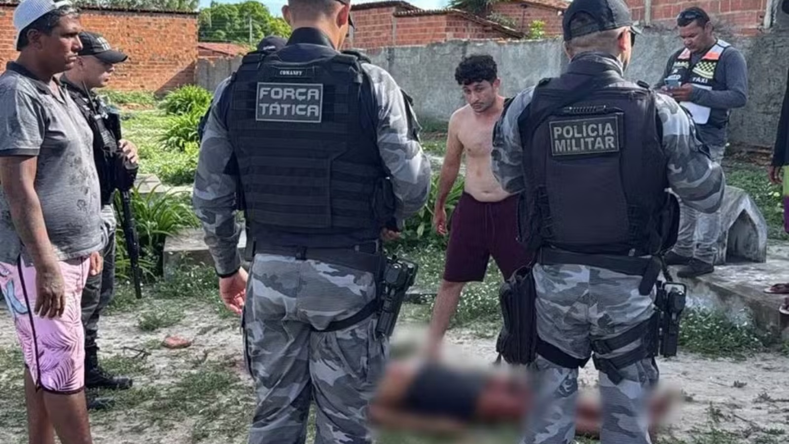 Mulher em situação de rua é esfaqueada em cemitério no PI; suspeita é presa tentando fugir