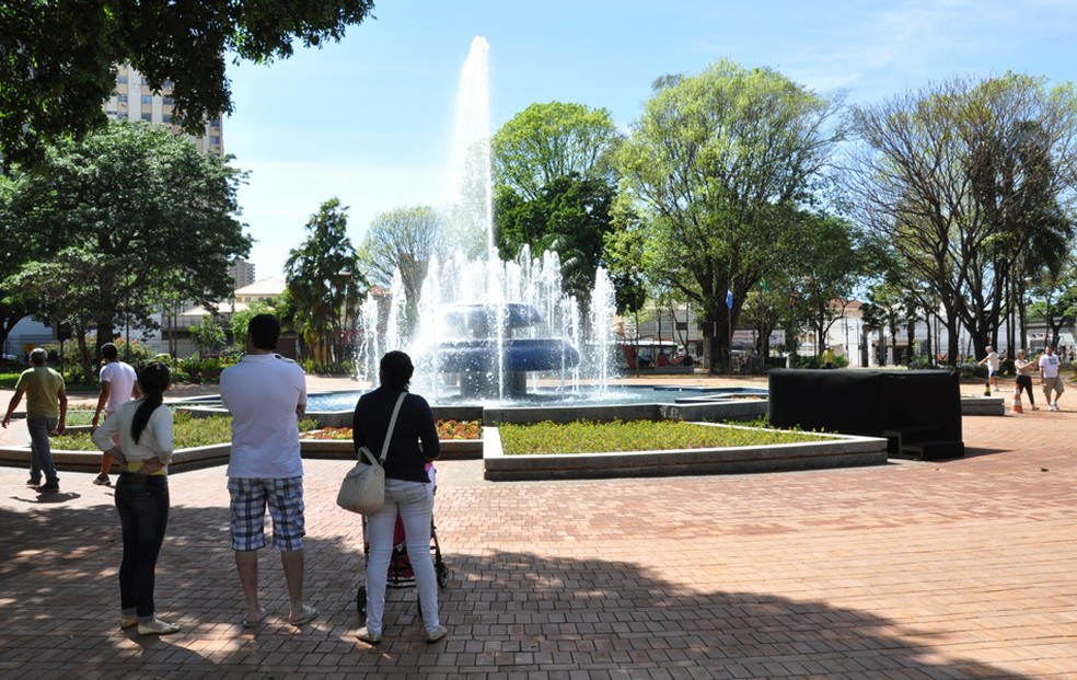 Chafariz da Praça Ary Coelho — Foto: Arquivo/G1 MS