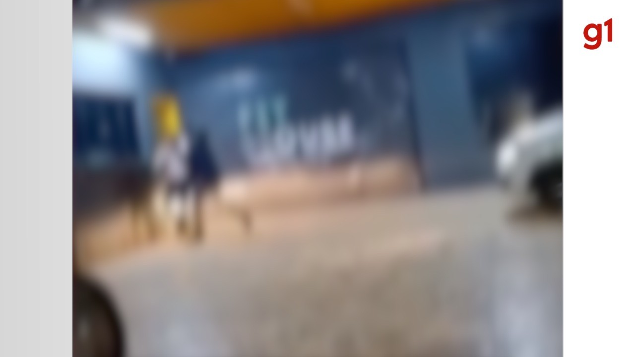 VÍDEO: Homem agride ex-namorada no centro de Nova Alvorada do Sul