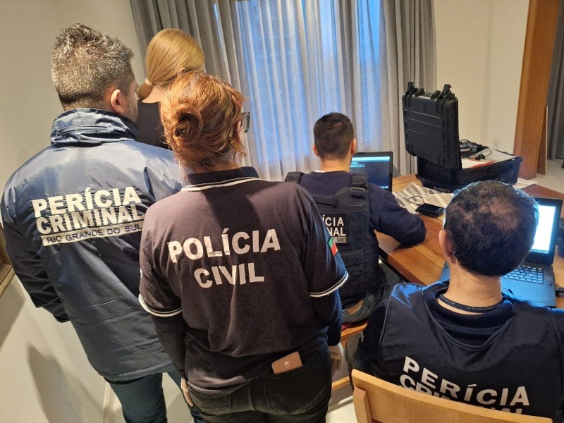 Funcionário do consulado da Alemanha é preso no RS sob suspeita de armazenar imagens de abuso sexual infantojuvenil