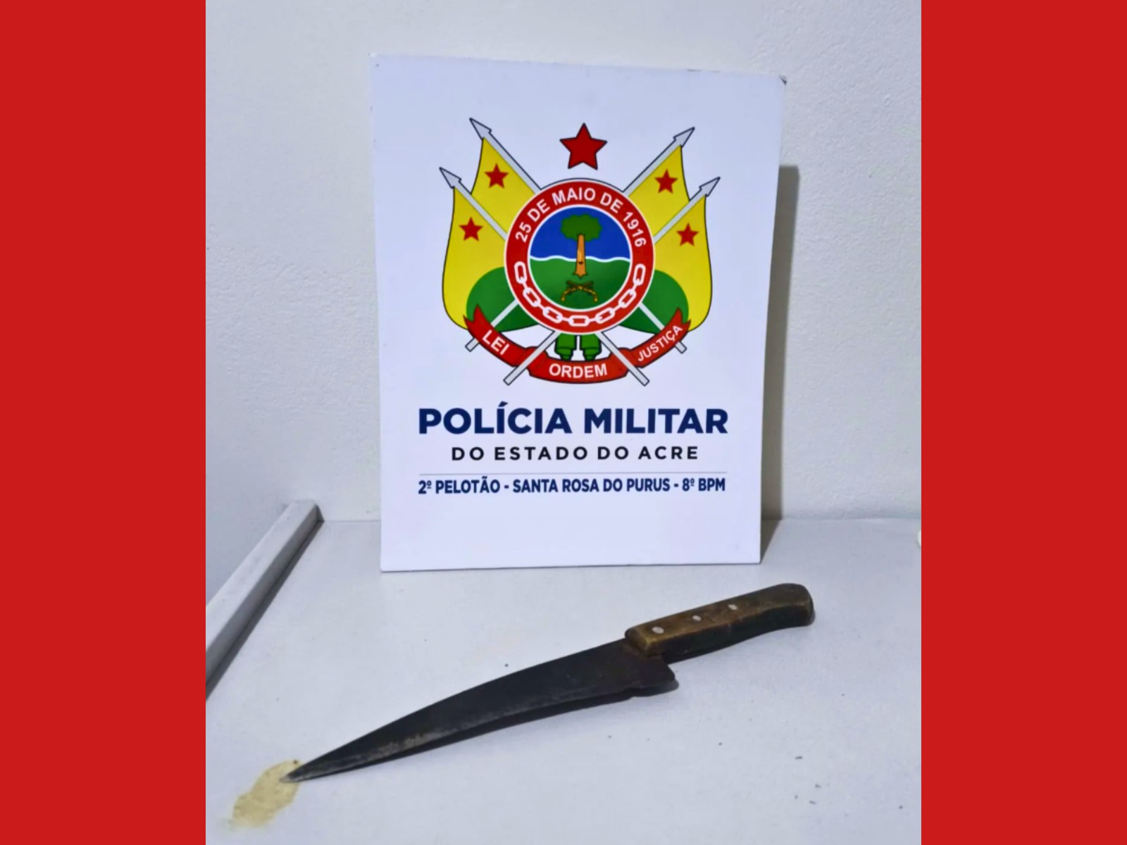Suspeito de matar homem com facada no abdômen durante bebedeira se entrega à polícia