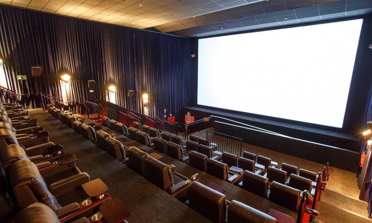 Entra em vigor lei que obriga cinemas de Salvador a iniciarem filmes no horário anunciado; entenda medida